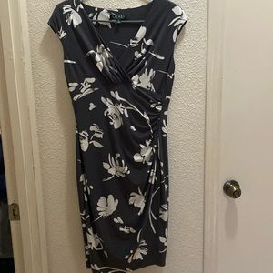 Ralph Lauren Grey & White Floral Faux-Wrap Dress size 6